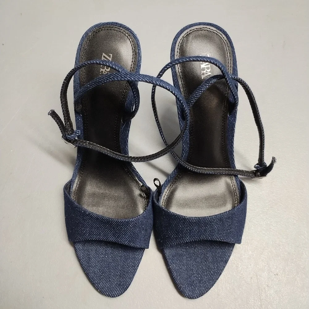 Zara heeled slingback